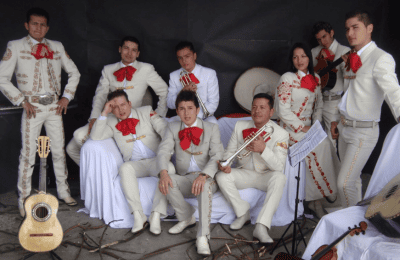 mariachi mexico lindo chicaco il